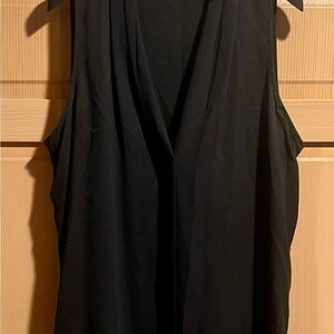 Vince Camuto Black V-Neck Rumple Satin Sleeveless Blouse